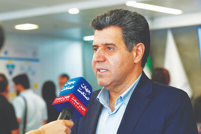  حسین سلاح‌ورزی: عقل اقتصادی حکم می‌کند بانک‌های ناکارآمد منحل شوند