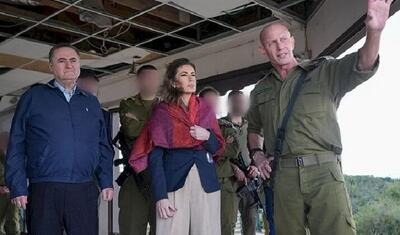  وزیر جنگ رژیم صهیونیستی و فرستاده آمریکا در مرز لبنان + عکس