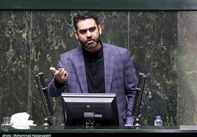  ببینید | حمله بی‌ادبانه ثابتی به روحانی در پی اشاره به حضور در مجلس با آرای کم: همچنان زبانش درازه! به تو چه ربطی داره؟