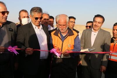  استاندار:هفت گام عمرانی در ساوه؛ توسعه راه‌های روستایی در اولویت است