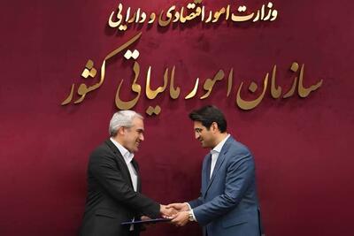 مهر تأیید مدنی زاده بر ادامه مسیر تحولی سازمان مالیاتی