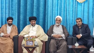  امام جمعه گناوه: حل مشکلات خانواده‌های شهدا در اولویت باشد