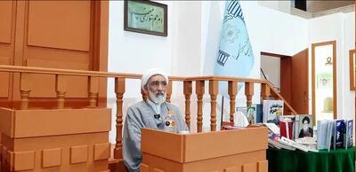 وقتی مردم می‌بینند بزرگان‌شان پیش‌قدم در خون‌دادن‌ هستند، احساس هم‌سرنوشتی پیدا می‌کنند