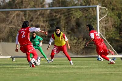  برگزاری آخرین تمرین بانوان پرسپولیس پیش از دیدار با ملوان - پارس فوتبال