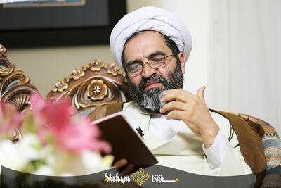  شورایِ نگهبانِ علامه نائینی/ برخی گفتند «علمای طراز» جزو مجلس باشند، برخی گفتند در خارج از مجلس باشند!/ نوشتاری از استاد سروش محلاتی | خبرگزاری بین‌المللی شفقنا | خبرگزاری شیعیان، فتاوای آیت‌الله سیستانی و مرجعیت، آخرین اخبار ایران و جهان