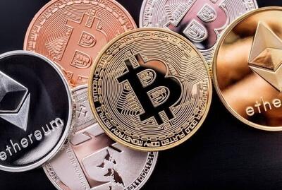 آخرین تغییر قیمت رمزارز‌ها (۴ آبان ۱۴۰۴) | هدف ۲۰۰ هزار دلاری قیمت بیت‌کوین محقق می‌شود؟