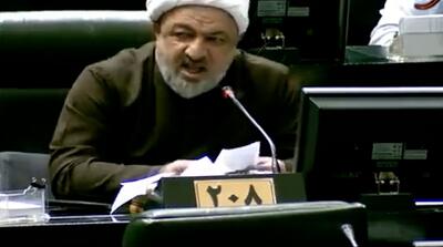 حمله رسایی به انتقاد حسن روحانی از آرای پایین نمایندگان مجلس