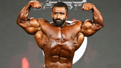  هادی چوپان با جوایز نقدی این خودرو لوکس را خرید! + عکس