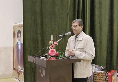 سمیرم نیازمند اصلاح الگوی اقتصادی است/ تدوین سند چشم‌انداز 1414 با محوریت گردشگری - تسنیم