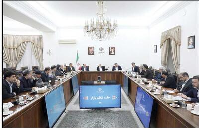 مسئولان اختلاف‌ها را در تریبون‌ها مطرح نکنند