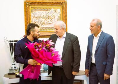 تقدیر رییس فدراسیون از مرد سال فوتسال آسیا