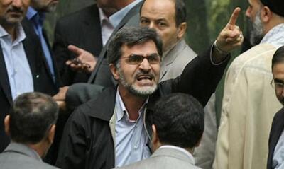  مجتبی زارعی: کوچک زاده بود که در مجلس فریاد زد «مرگ بر فریدون»