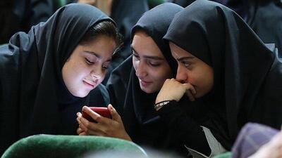دختران نسل زِد چه نگاهی به آموزش آنلاین دارند؟
