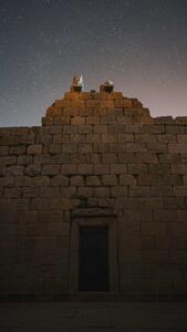  عکس/ نمایی حیرت انگیز از معبدآناهیتا بیشاپور زیر نور مهتاب | اقتصاد24