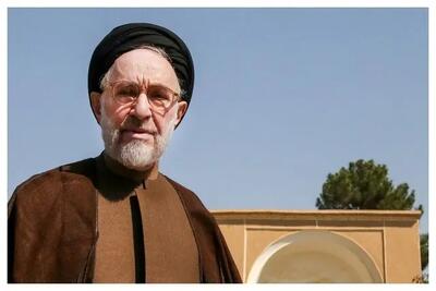 خاتمی: صرف شعار «ای ایران» گفتن کافی نیست، وطن‌دوستی در عمل معنا پیدا می‌کند