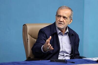 روزنامه نزدیک به قالیباف: دولت پزشکیان به دنبال عقب‌نشینی از اهداف اقتصادی است