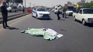 مرگ دو دانش‌آموز بر اثر برخورد تریلی در شهر طبل+ عکس