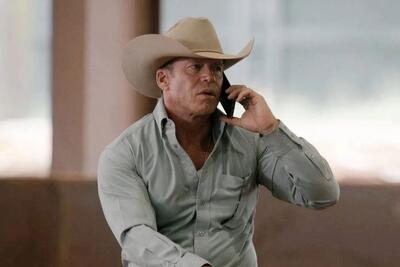  تیلور شریدان قراردادی بزرگ با Universal امضا کرد - گیمفا