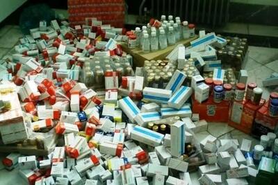  کشف داروهای غیرمجاز از عطاری در تاکستان