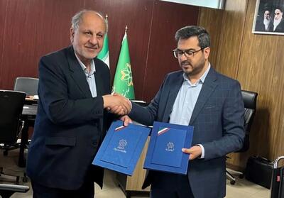  امضای تفاهم‌نامه همکاری میان بنیاد نخبگان فارس و شهرداری شیراز