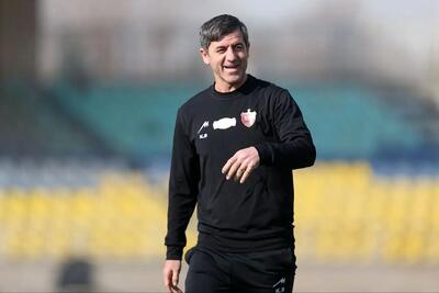 کریم باقری، سرمربی موقت پرسپولیس در بازی با تراکتور