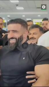  استقبال پرشور شیرازی‌ها از هادی چوپان