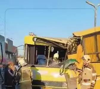  مصدومیت ۲۶ نفر به دلیل برخورد دو اتوبوس در جاده مخصوص کرج