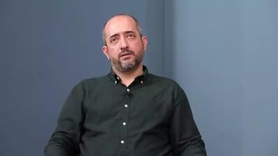  ادعای خبرساز میثم رمضانعلی: ساختمان شیشه‌ای صداوسیما بخاطر موشک نسوخت! می‌توانستند خاموش کنند!