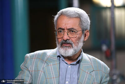  سلیمی نمین: خنثی‌کردن جنگ روانی دشمن جز از طریق پر کردن شکاف‌های اجتماعی ممکن نیست/ جریانات سیاسی در این زمینه همراهی نمی‌کنند/ باید از زیاده‌خواهی دست برداشت