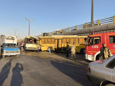  ۲۶ مصدوم در حادثه تصادف بین دو اتوبوس در جاده مخصوص + عکس ها