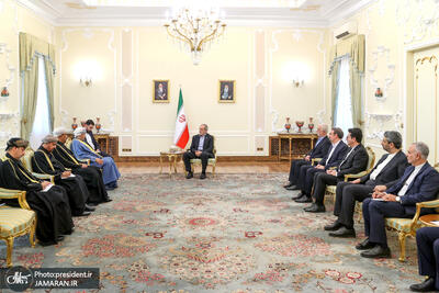  پزشکیان در دیدار وزیر کشور عمان: ایران و عمان در فراز و نشیب‌های منطقه‌ای، همواره یاور یکدیگر بوده‌اند