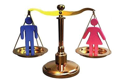 فمینیسم اقتصادی در تقابل با هویت زنانه و مادرانه