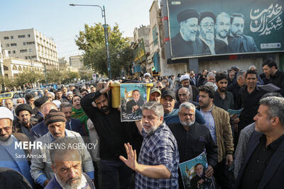  تشییع پیکر پدر شهیدان «سعیدی‌نجات» در مشهد