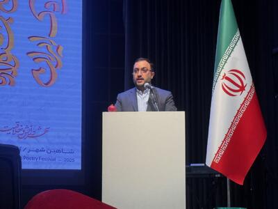 علامتی: سرمایه‌گذاری در شعر کودک، سرمایه‌گذاری در آینده کشور است