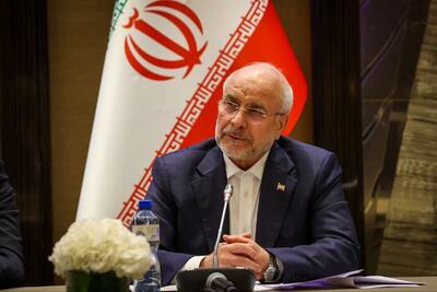قالیباف: همین سال اول جلوی انحراف برنامه هفتم را می‌گیریم / امروز زشتی خام‌سوزی از خام فروشی بیشتر نباشد حتما کمتر نیست + فیلم