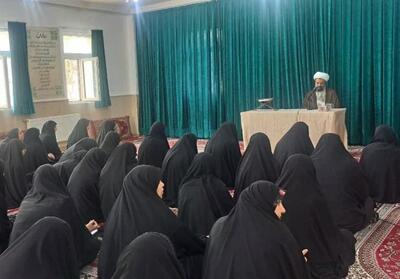 نهج‌البلاغه آموزگار کفرستیزی فقرستیزی است - تسنیم