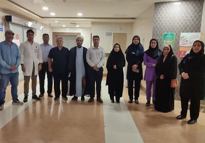 تجلیل مردمی از پرستاران بیمارستان بوشهر - تسنیم