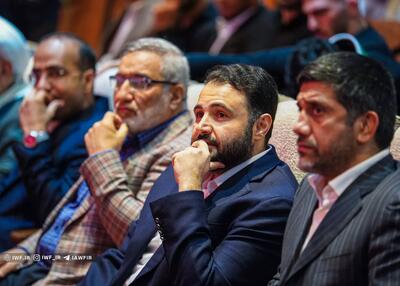 تلفن مالک پرسپولیس اشغال است!