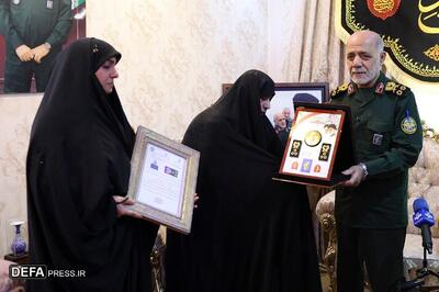 اعطای درجه سپهبدی به شهید علی شادمانی