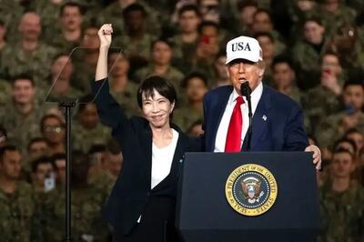  رقص ترامپ در جمع نیرو‌های نظامی آمریکایی مستقر در ژاپن! (فیلم)