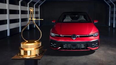 خودروی برتر 2026؛ فولکس واگن گلف GTI و R