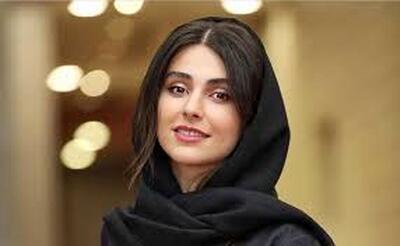  سلفی آسانسوری لاله مرزبان با یک استایل پاییزی