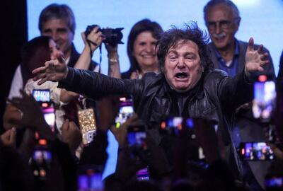  آرژانتین در کانون سیاست‌های بازار آزاد/ تبعات اقتصادی پیروزی قاطع خاویر میلی چیست؟