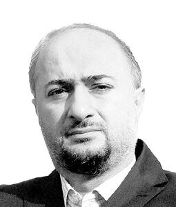  گذشته و آینده بانک آینده
