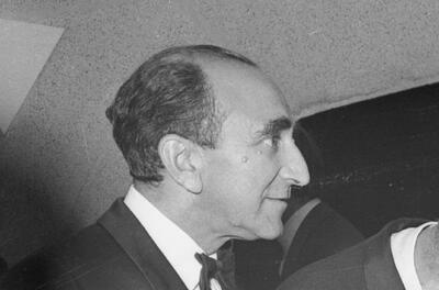  یادداشت‌های علم، یکشنبه ۲۲ بهمن ۱۳۵۱ تا سه شنبه ۲۴ بهمن ۱۳۵۱