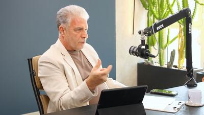 ویدیو/ صادق حقیقت، عضو هیأت علمی پژوهشکده امام خمینی: فلان موسسه تندرو به یک مدیر نفتی گفته بود بخشی از درآمد ۲۰۰ میلیارد دلاری شما باید بابت پروژه «فقه نفت» به ما برسد/ این‌ها خوب می‌دانند که باید کجا بروند