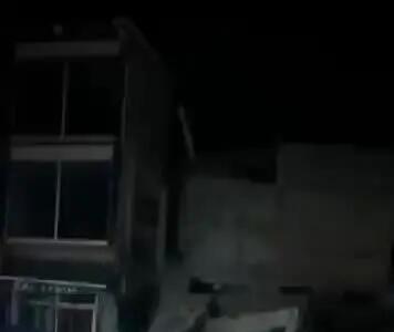 ببینید| تصاویری از خسارات زلزله ۶.۱ ریشتری در غرب ترکیه