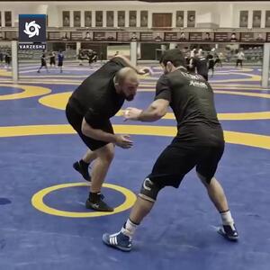 ببینید؛ سورپرایز هواداران کشتی: مبارزه امیرحسین زارع و قاسمپور!