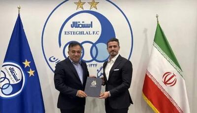 دستیار ارشد نکونام: وریا مزد مصاحبه‌های سفارشی‌اش را گرفت!