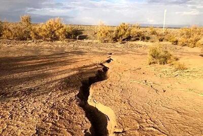  فرونشست زمین در کردستان،زنگ خطر خاموش توسعه ناپایدار/ دشت دهگلان سالانه ۶ سانتی متر فرونشست دارد